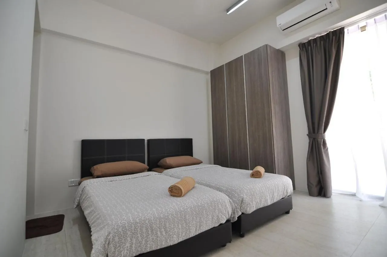 Apartamento By The Sea Ground Floor With Pool Facing 3A Batu Ferringhi Malasia